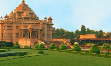 Taxi Service in Ahmedabad